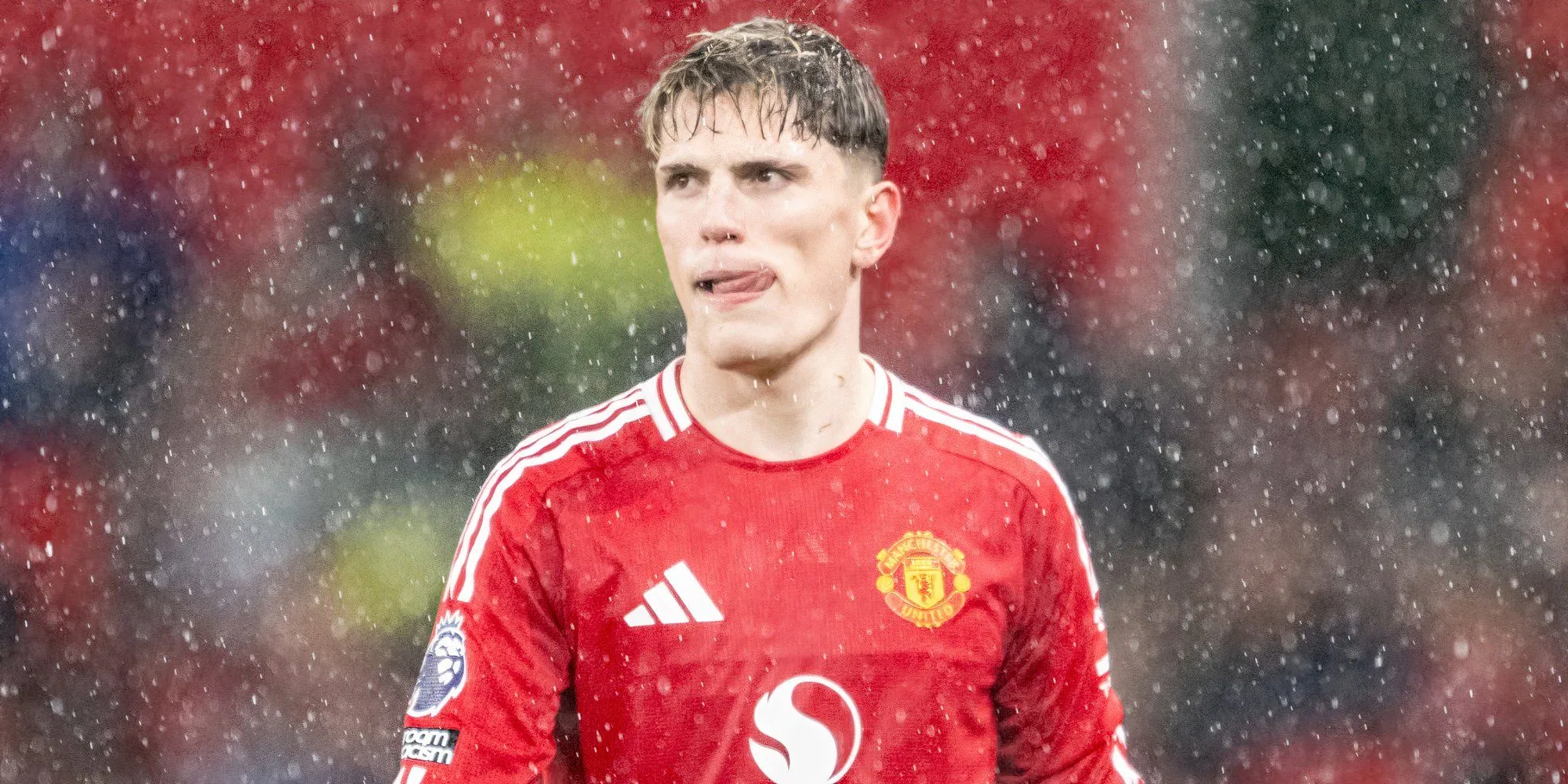 Alejandro Garnacho ăn mừng bàn thắng cho Manchester United