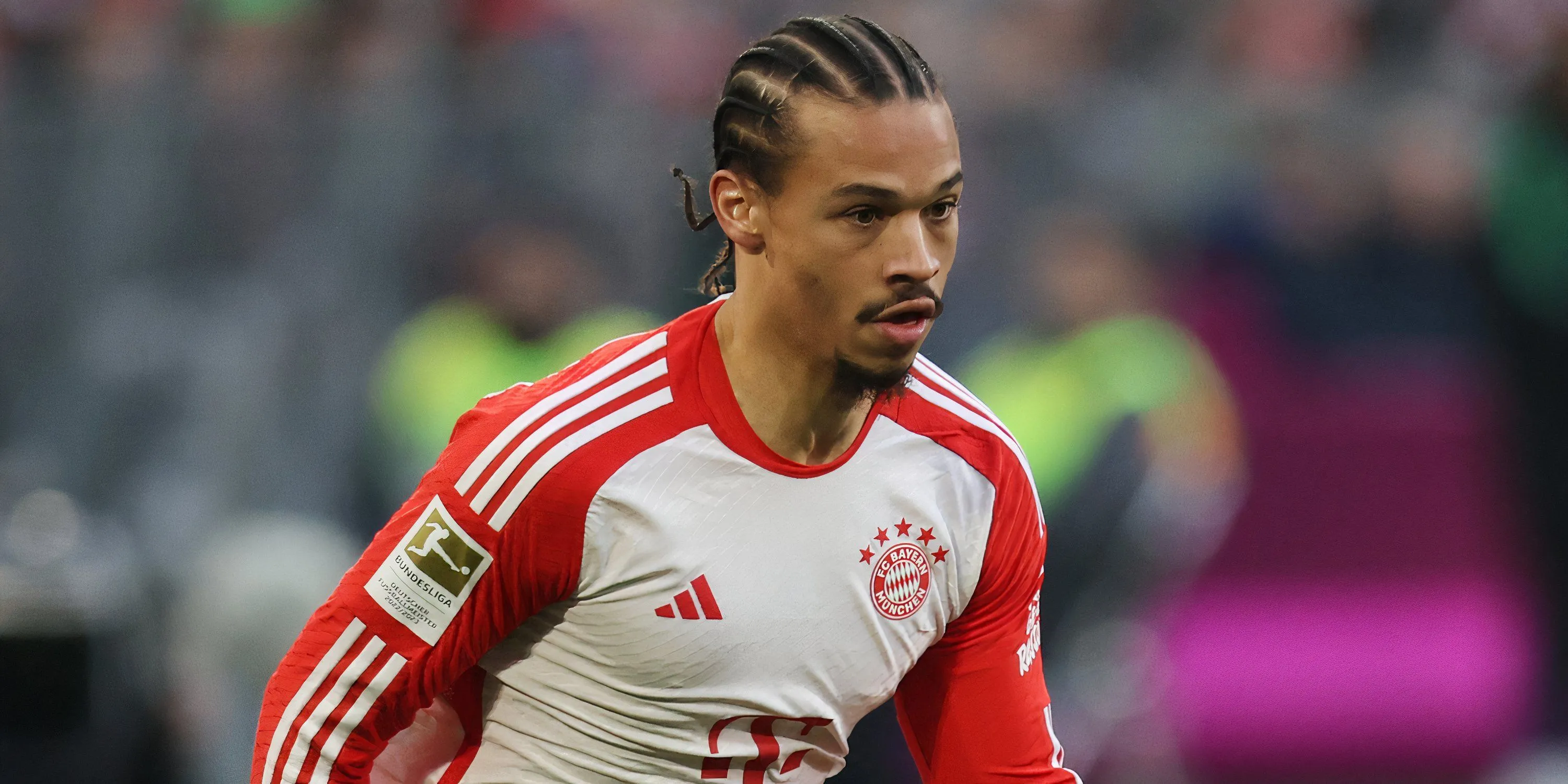 Khoảnh khắc thi đấu của Leroy Sane, cầu thủ được liên hệ với Arsenal và Tottenham
