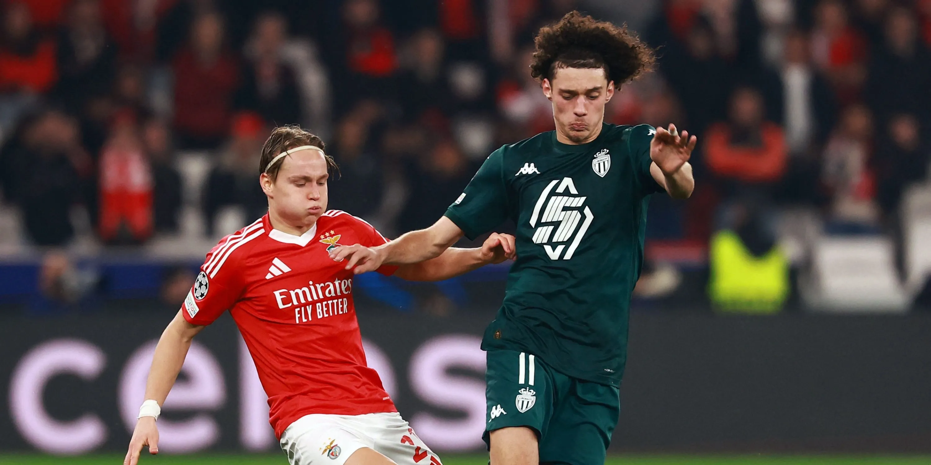 Maghnes Akliouche trong màu áo Monaco