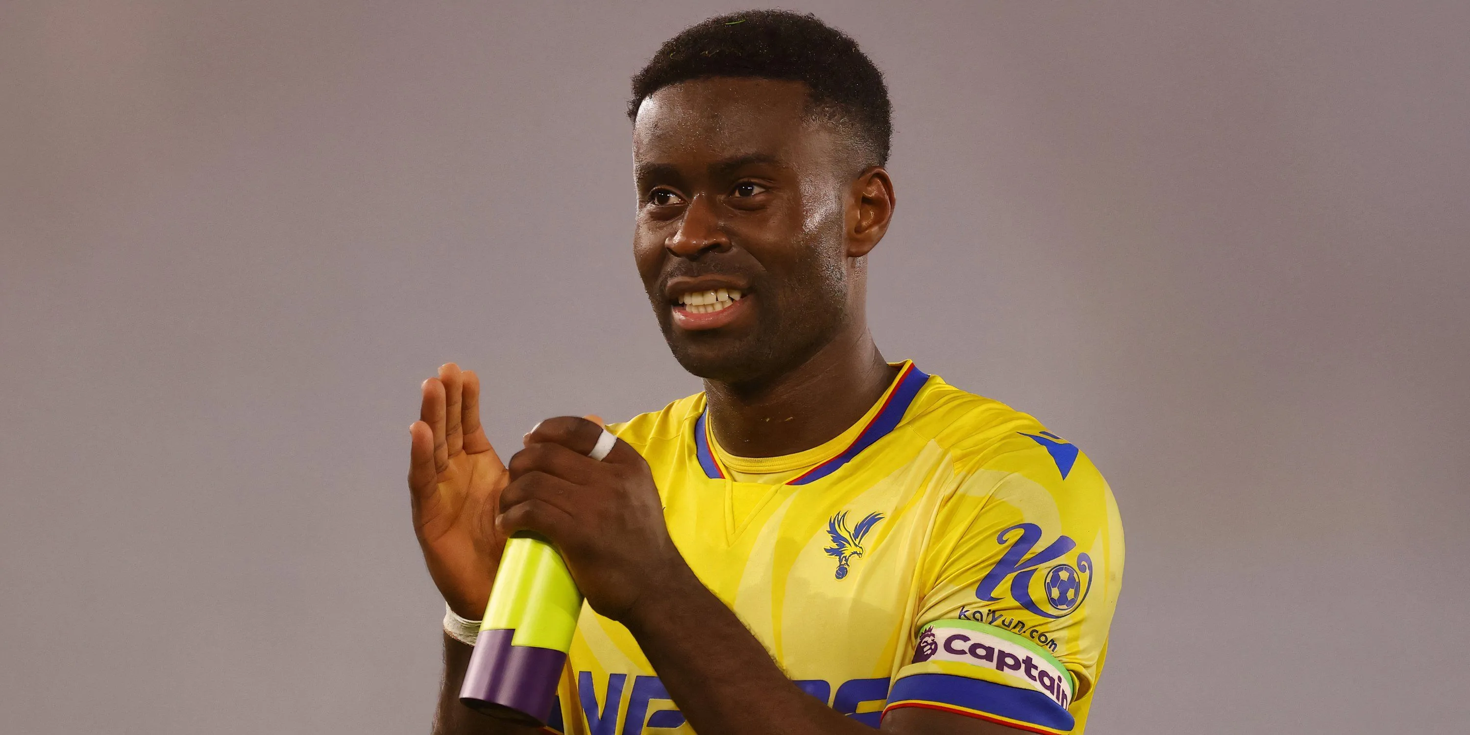 Marc Guehi ăn mừng chiến thắng cùng Crystal Palace, có thể trở lại Chelsea?
