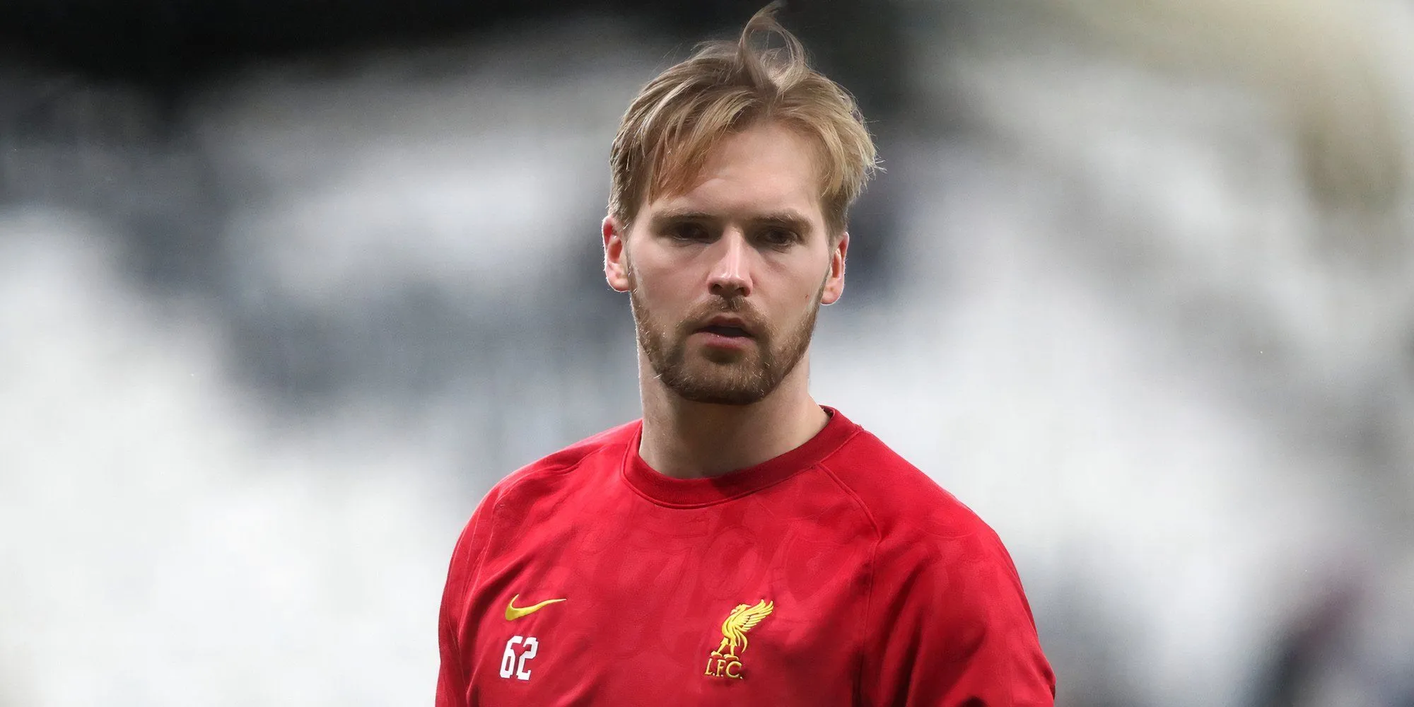 Thủ môn Caoimhin Kelleher chuyển từ Liverpool sang Brentford, bản hợp đồng đáng chú ý ở Ngoại hạng Anh