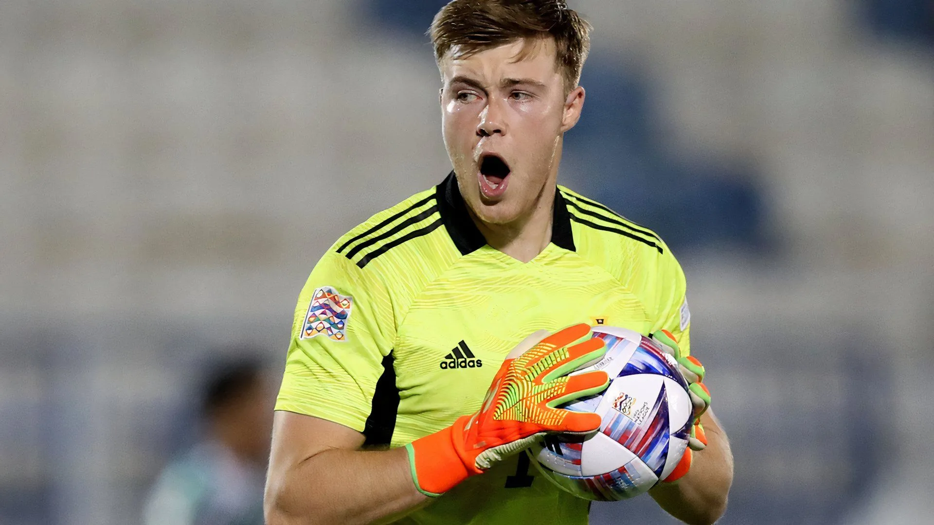 Bailey Peacock-Farrell, cầu thủ nhận lương cao nhất tại Birmingham City ở giải hạng Nhất Anh.