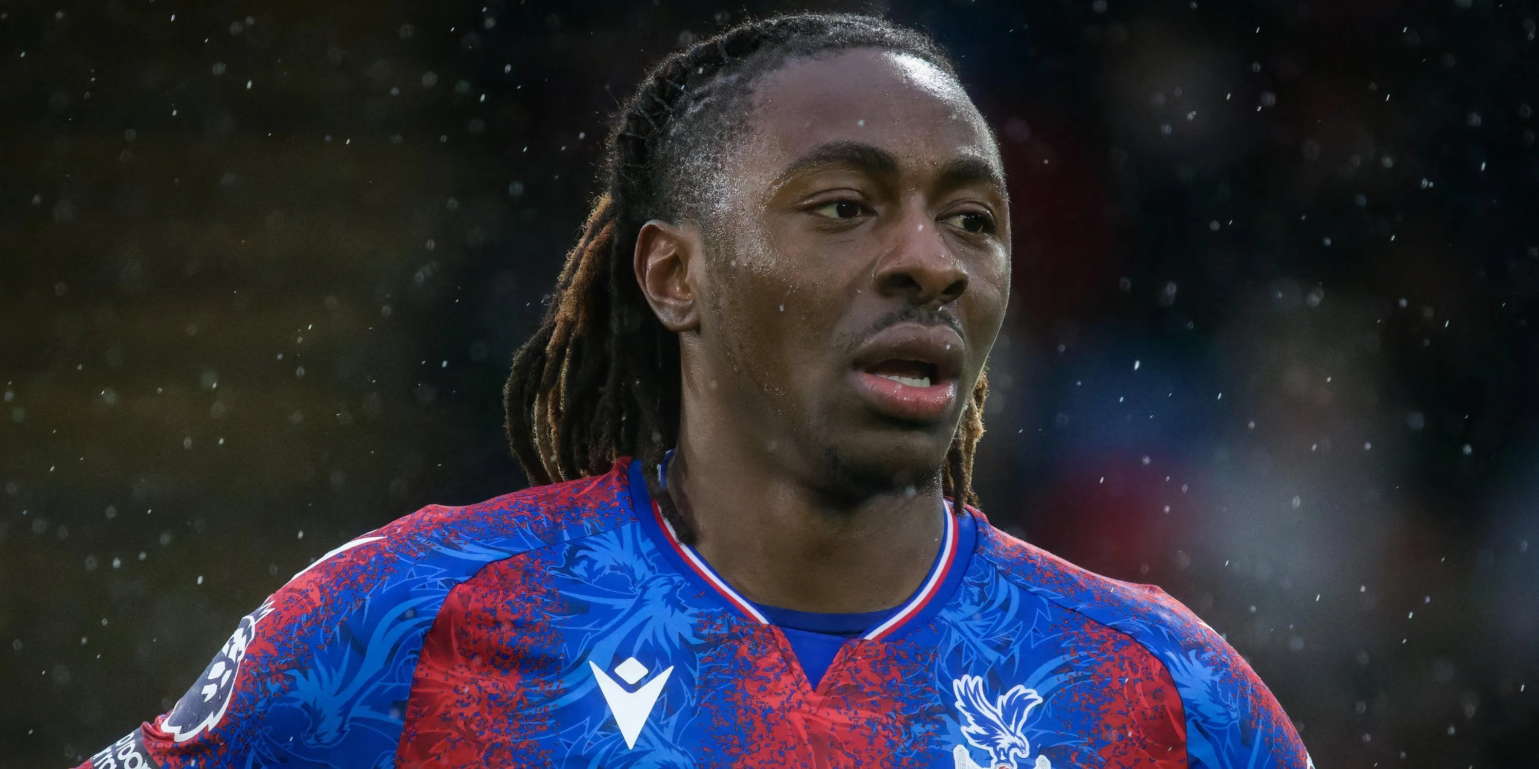 Eberechi Eze trong màu áo Crystal Palace, tiền vệ tấn công được Arsenal săn đón