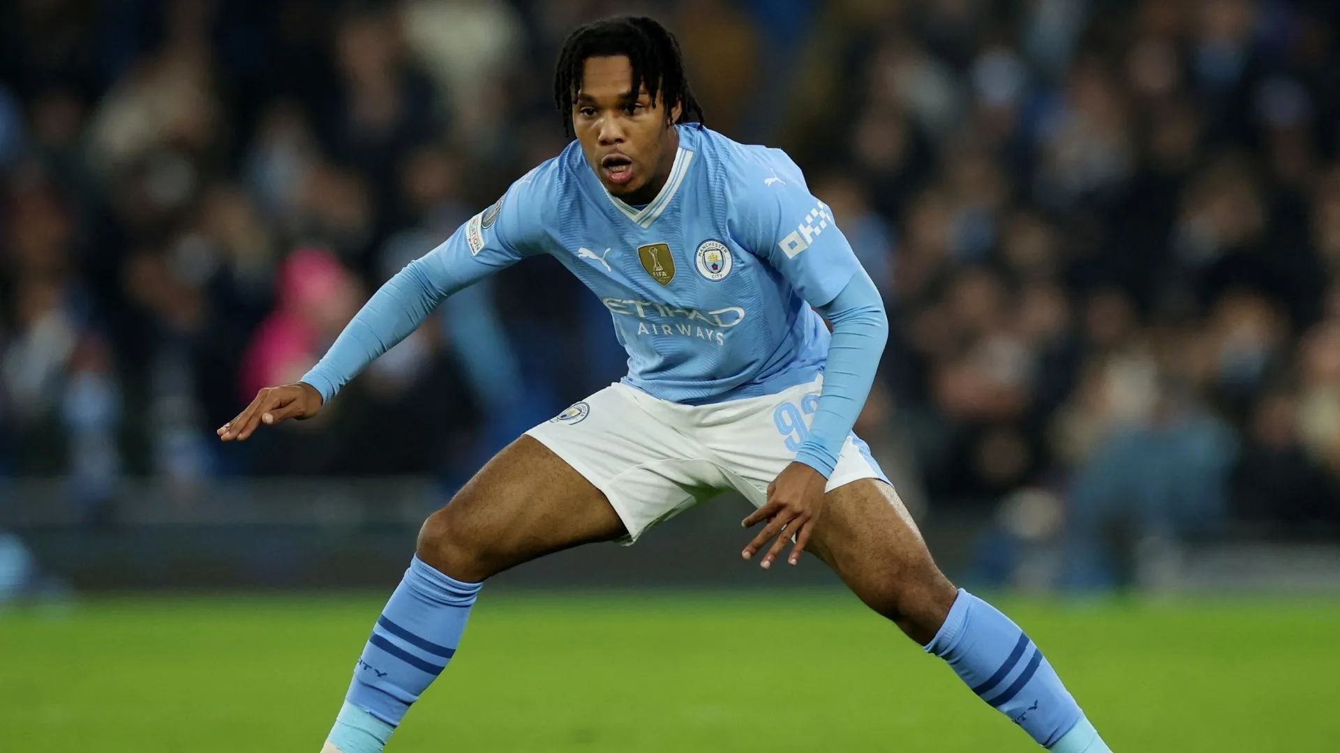 Micah Hamilton trong màu áo Manchester City, cầu thủ trẻ đầy triển vọng được kỳ vọng sẽ thành công tại Middlesbrough.