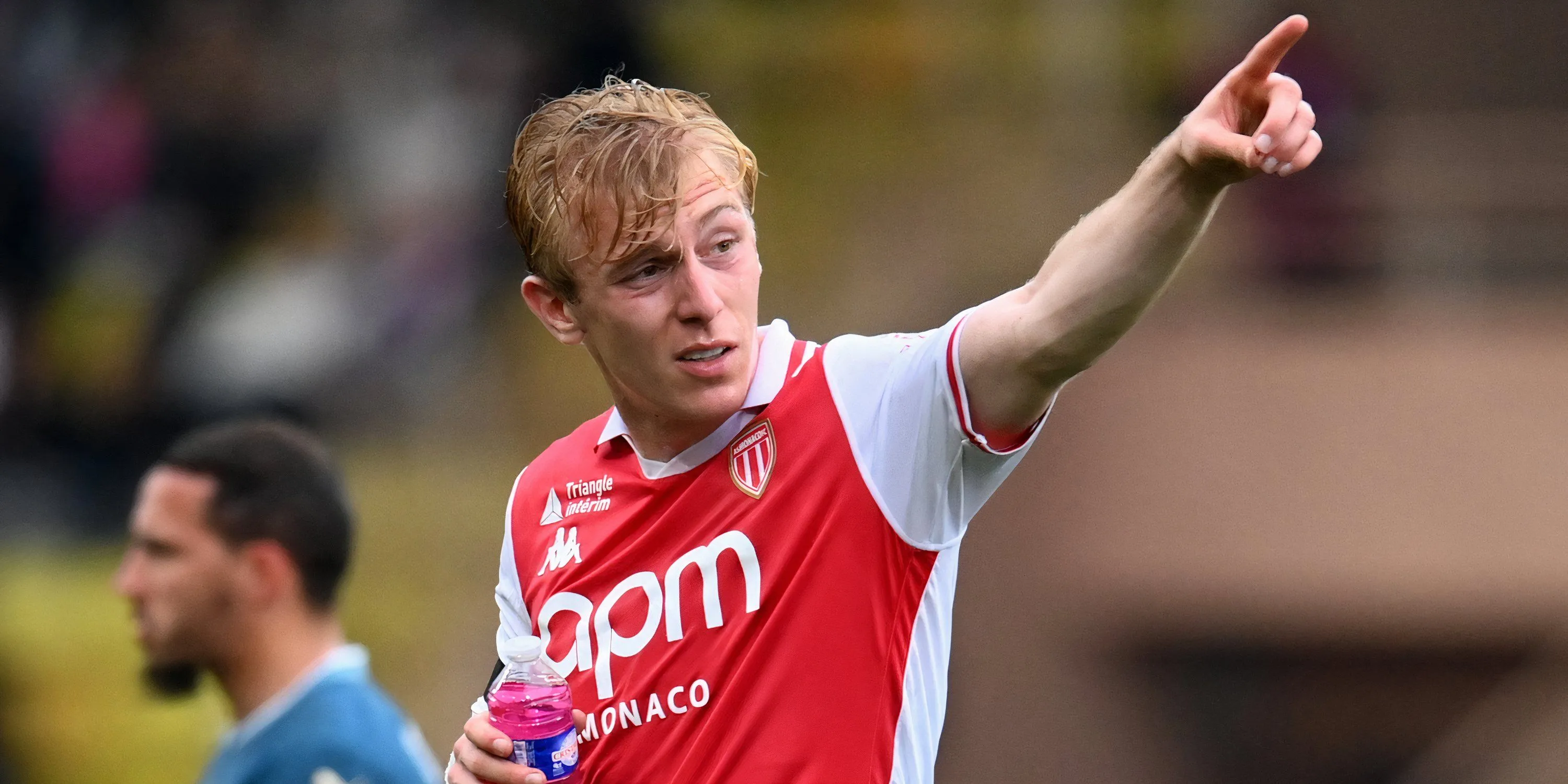 Tiền đạo Mika Biereth, mục tiêu chuyển nhượng của Aston Villa tại Premier League